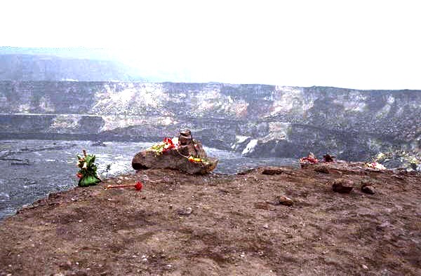 Offerings to Pele, Hawaii Volcanoes National Park, The Big Island, Hawaii